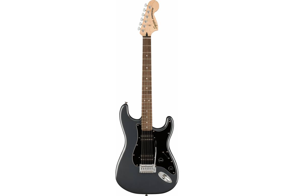  / ó  SQUIER by FENDER AFFINITY STRAT HH LR CHARCOAL FROST METALLIC